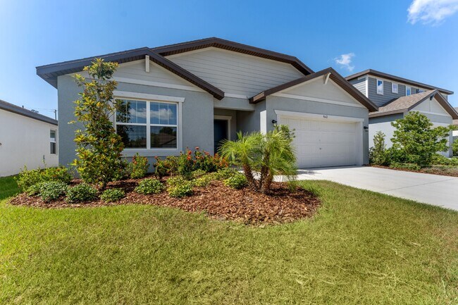 Foto del edificio - Stunning 3 BR + OFFICE / 2 BA / 2 Car Garage home!