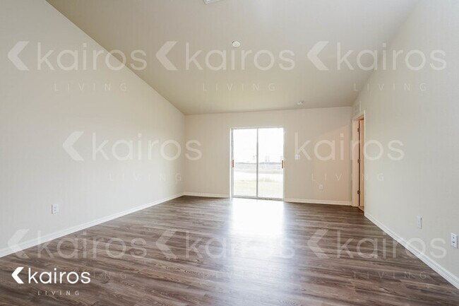 Building Photo - 18312 Gibraltar Ln.