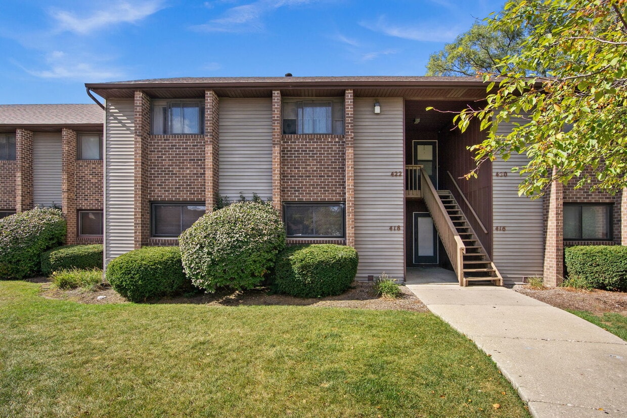 Primary Photo - 418 Heine Ave