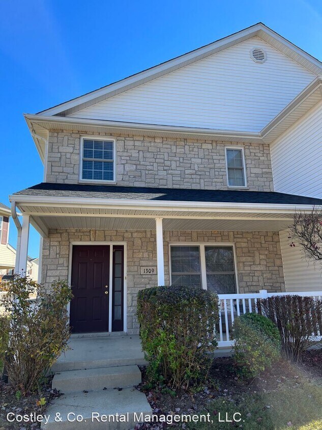 2 br, 2.5 bath House 1309 Cobble Creek C... House Rental in