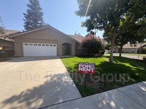 Building Photo - 1106 N Crenshaw St