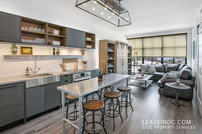 Foto del edificio - 2030 8th St NW