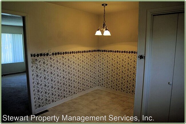 Building Photo - 5973 Marius Dr
