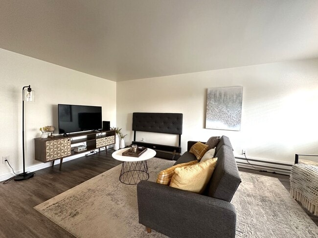 Photo - 1bd/1ba Seattle Condo