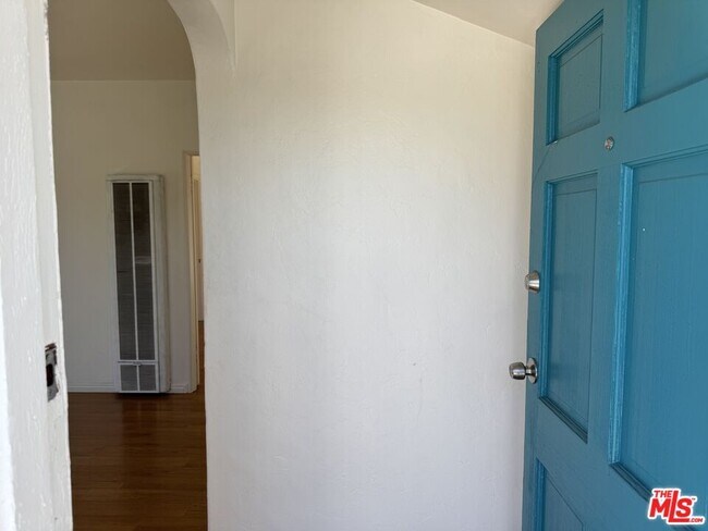 Foto del edificio - 409 N Monterey St