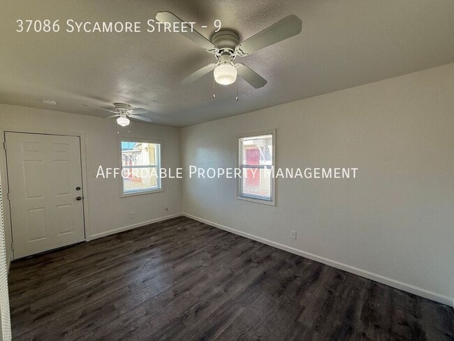 Building Photo - 37086 Sycamore St