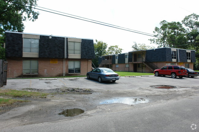 Building Photo - 1010-1020 N 5th St