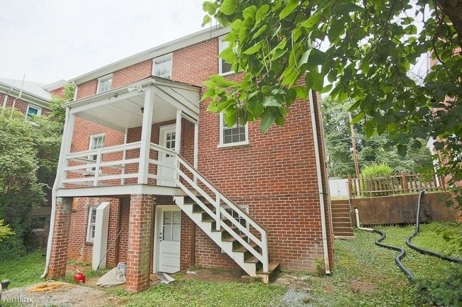 Building Photo - 8 br, 3 bath House - 506 14th Street NW
