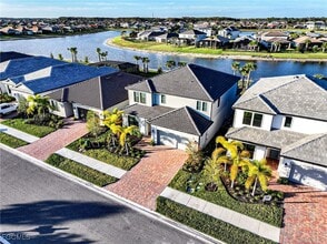 Building Photo - 3744 Passion Vine Dr