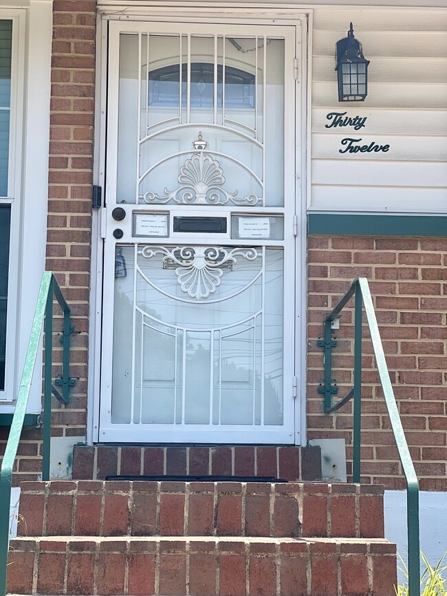 Building Photo - 3012 Oxon Run Ct