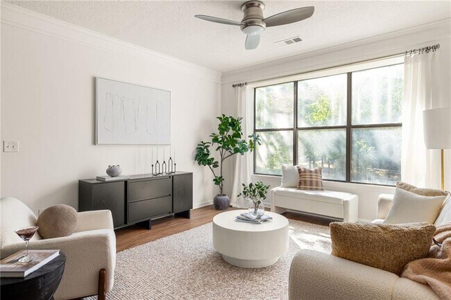 Foto del edificio - 400 17th St NW