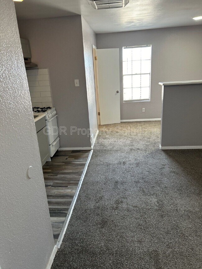 Foto del edificio - 401 14th St NW