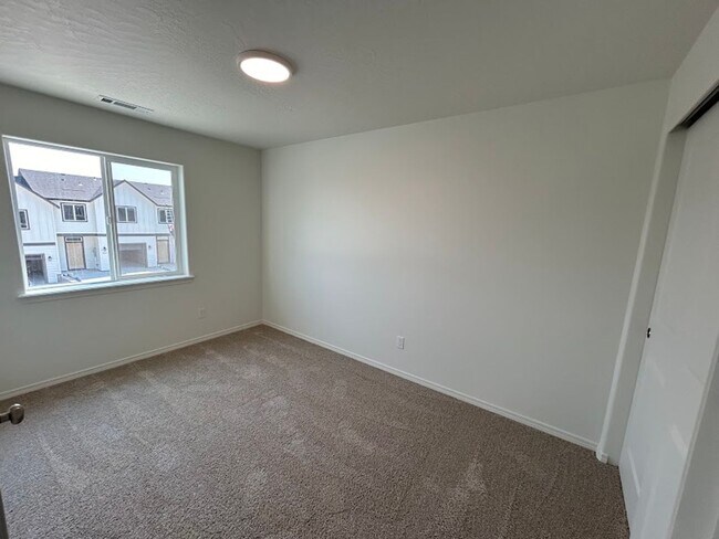 Building Photo - 6592 W 36th Pl