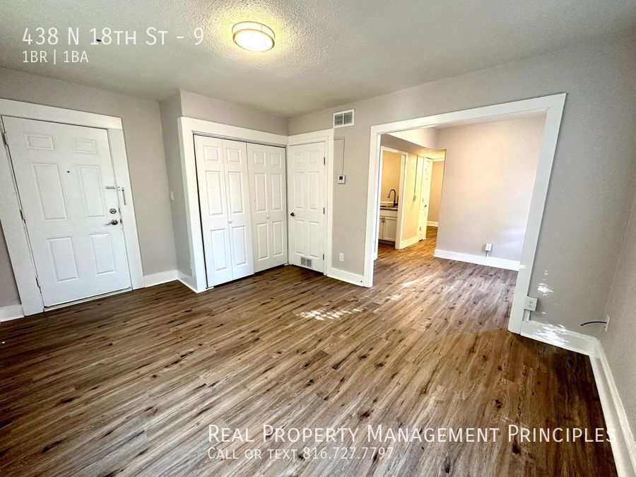 Foto principal - Pet Friendly - Completely Renovated 3rd Fl...