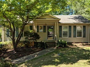 Building Photo - 464 Teal Ct