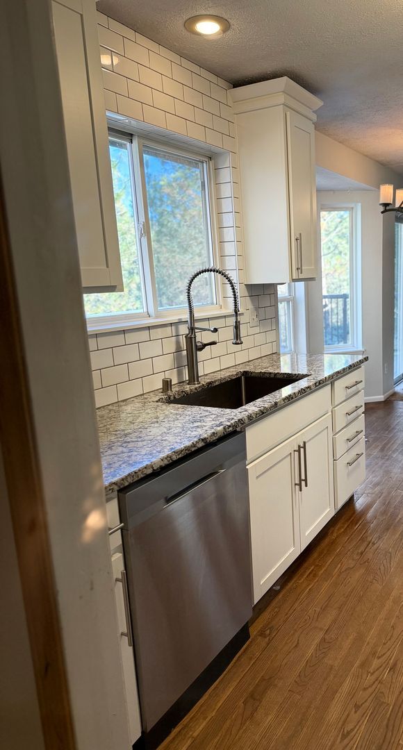 Building Photo - Qualchan Hills Home – 4Bed/3Bath | HOA Community | Coming soon!