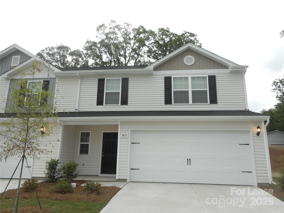 Foto principal - 3421 Ellingford Rd