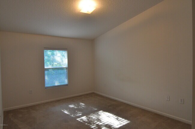 Building Photo - 5201 Playpen Dr
