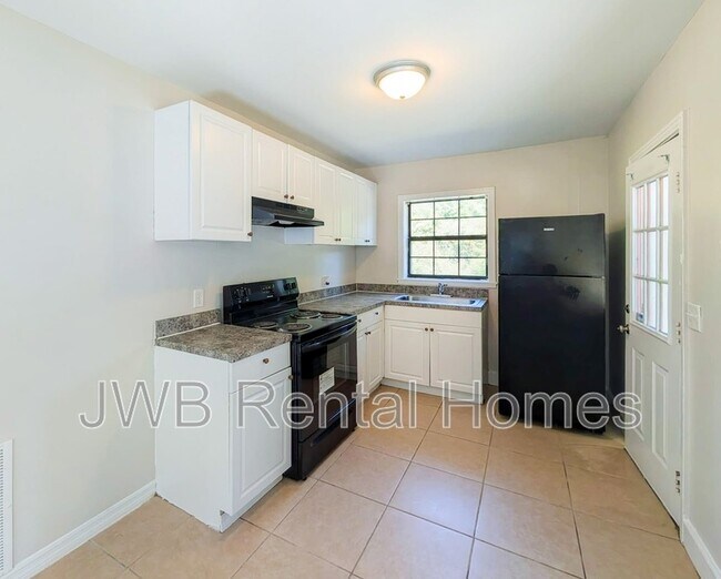 Foto del edificio - 3515 Stillman St