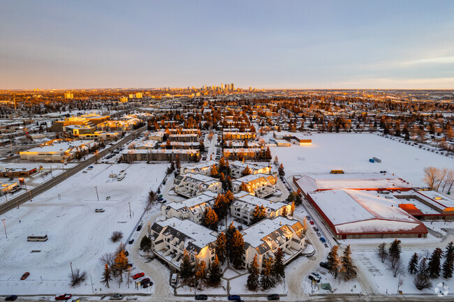 Aerial Photo - Beacon Hill Apartments