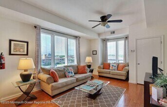 Building Photo - 1501 Ocean Ave N