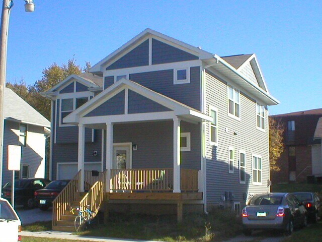 Primary Photo - 320 S Johnson St