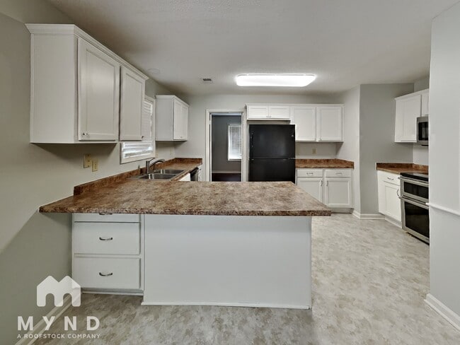 Building Photo - 169 Mysen Cir