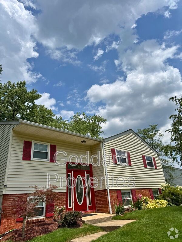 Building Photo - 4210 Haycoke Rd