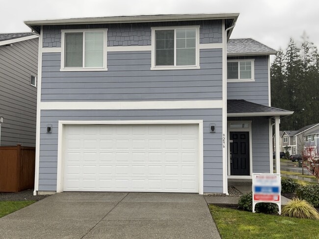 Building Photo - 9296 Tigerlilly St SE
