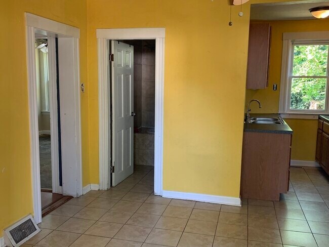 Foto del edificio - 5 Lake View St