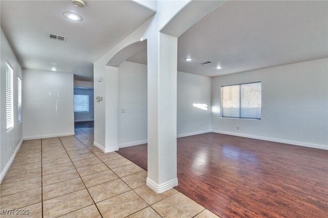 Building Photo - 1460 Herring Run Ave