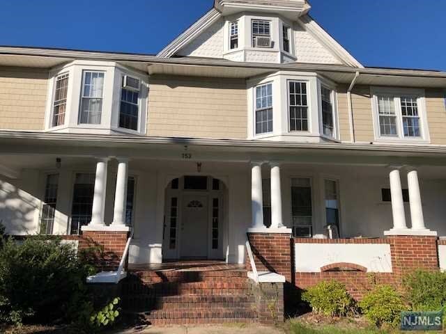 Primary Photo - 153 Dayton St