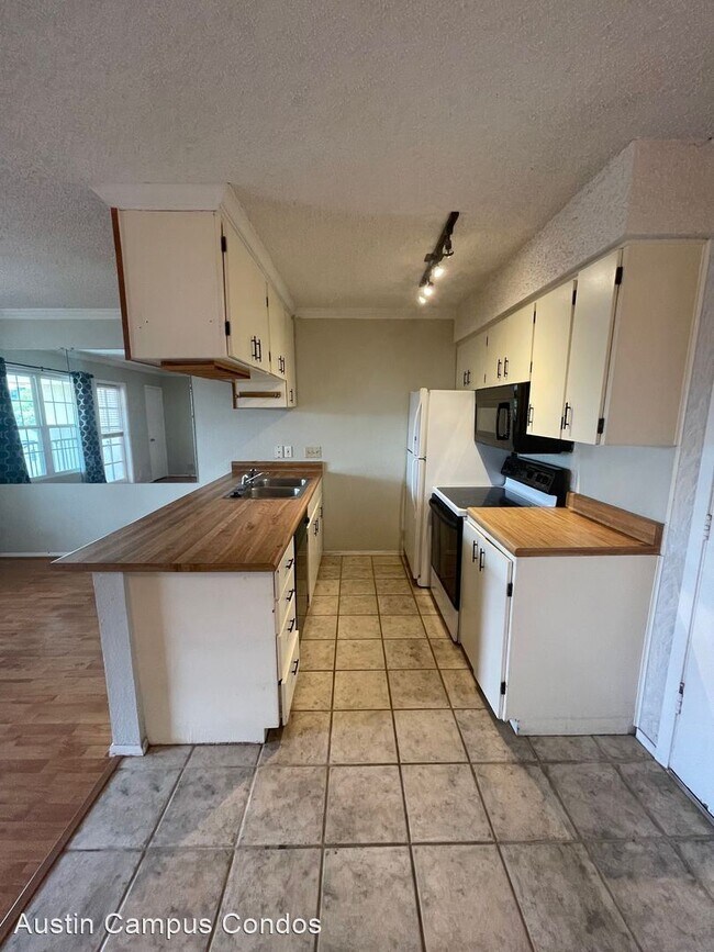 1 br, 1 bath House - 910 Duncan Lane Unit #44 photo'