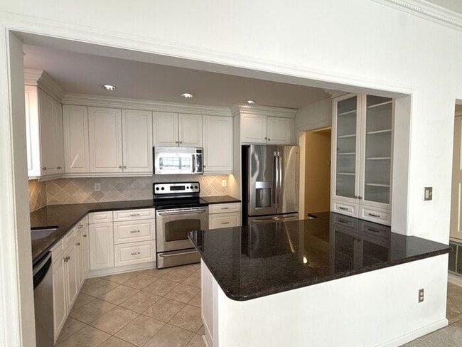 Foto del edificio - King John Condos