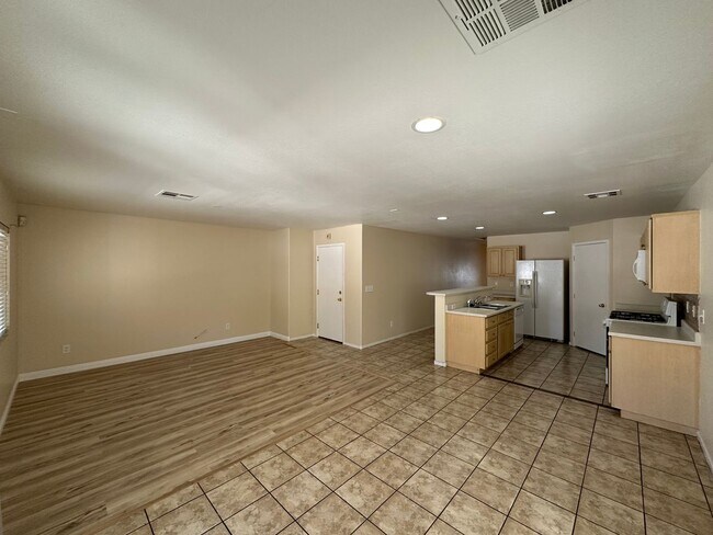 Foto del edificio - 4bed house ready for occupancy