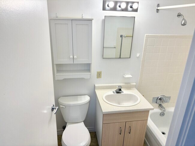 Photo du bâtiment - 87 Hamilton N