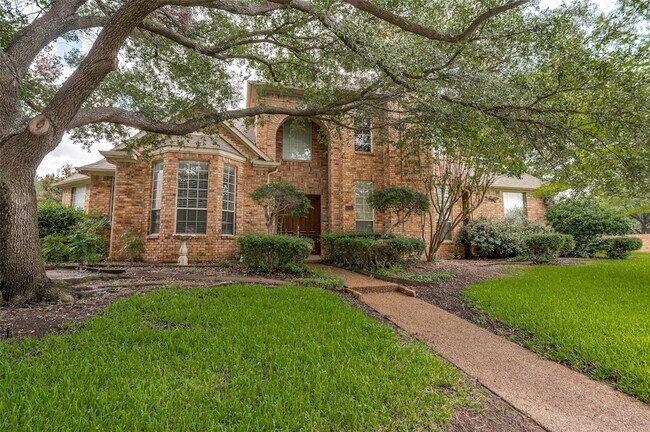 Foto del edificio - 5901 Glen Heather Dr
