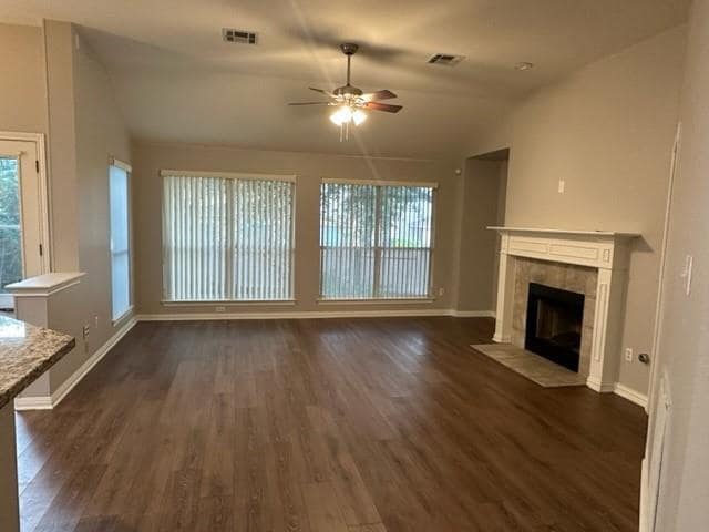 Building Photo - 10134 Cassandra Dr