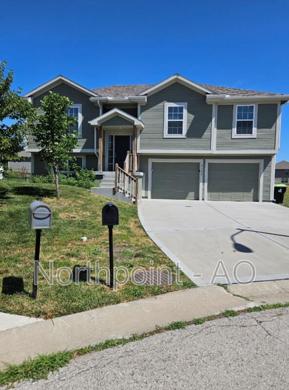 Primary Photo - 21708 North Rdg