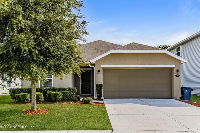 Building Photo - 15911 Hutton Ln