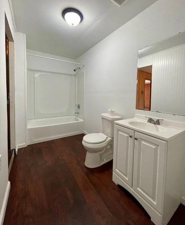 Building Photo - 1738 Old Oxford Rd