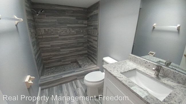 Building Photo - 4 br, 2.5 bath House - 136 Laughing Gull Ct