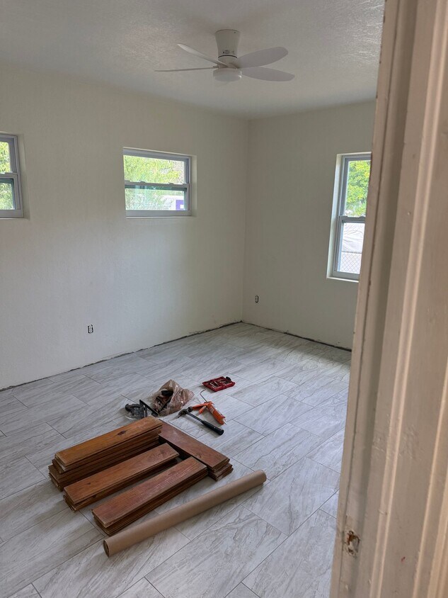 Foto del edificio - 309 Ivy St