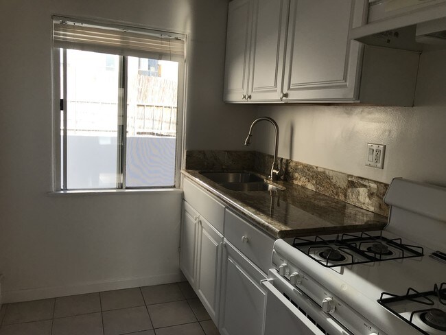 Foto del edificio - 1341 14th St
