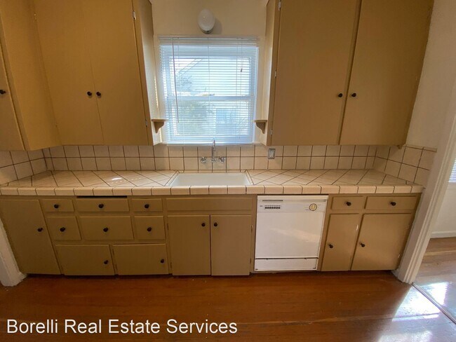 Foto del edificio - 3 br, 2 bath House - 530 Adams Ave.