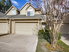 Building Photo - 8423 Coppertowne Ln