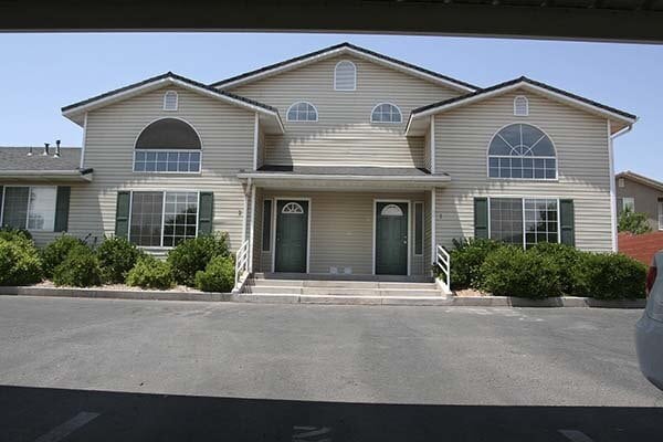 Building Photo - "Charming 2-BR with 2 Baths in St. George – 980 Sq. Ft. of Comfort!"