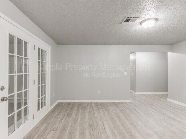 Building Photo - 1409 SW 81st St