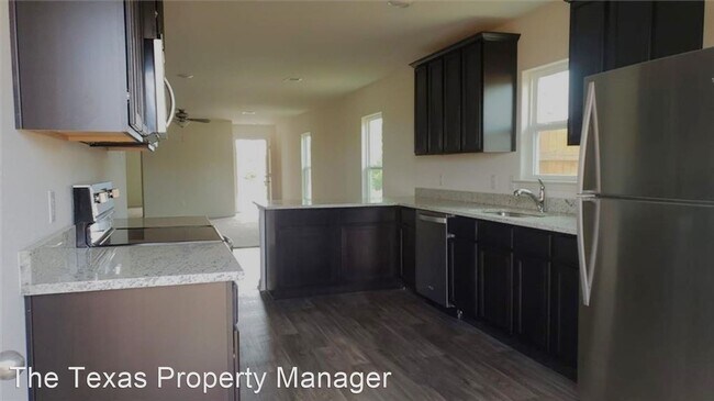 Foto del edificio - 4 br, 2 bath House - 101 Brunswick Ln