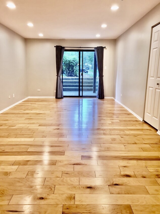 Primary Photo - 1480 Stonebridge Cir